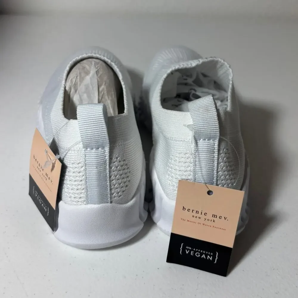 Bernie Mev NWT Size 6 (EU 37) Gravitas Vegan Slip-On Memory Foam Sneakers White